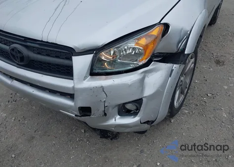 2010 Toyota Rav4 Sport z USA, uszkodzony, nr VIN 2T3RF4DV6AW049901